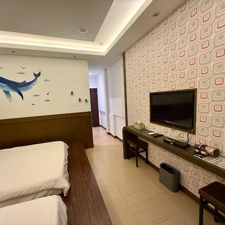 尹居 包棟民宿 Xiaoliuqiu Exteriör bild